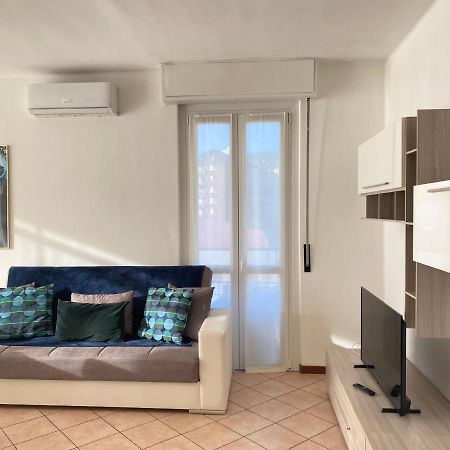 Апартаменти Diadema Blue - Immobili E Soluzioni Rent Бергамо Екстер'єр фото
