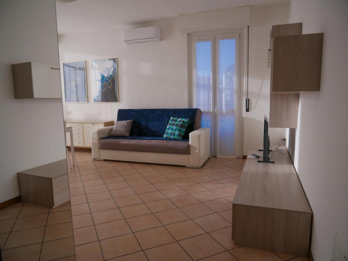 Апартаменти Diadema Blue - Immobili E Soluzioni Rent Бергамо Екстер'єр фото